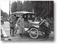 Spruce Division soldiers and Model T Ford